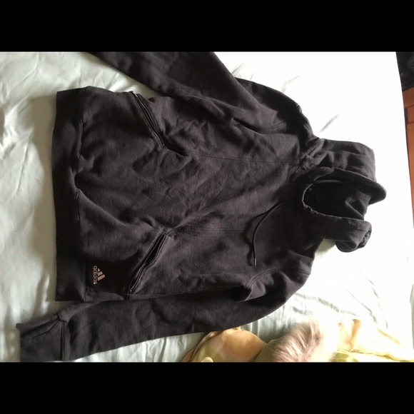ADIDAS BLACK HOODIE with pockets SZ S - Picture 1 of 3